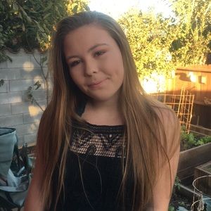 Meet your Posher, Kendra